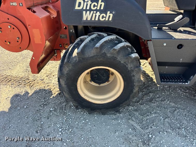 image for item ER0238 2004 Ditch Witch RT55 trencher