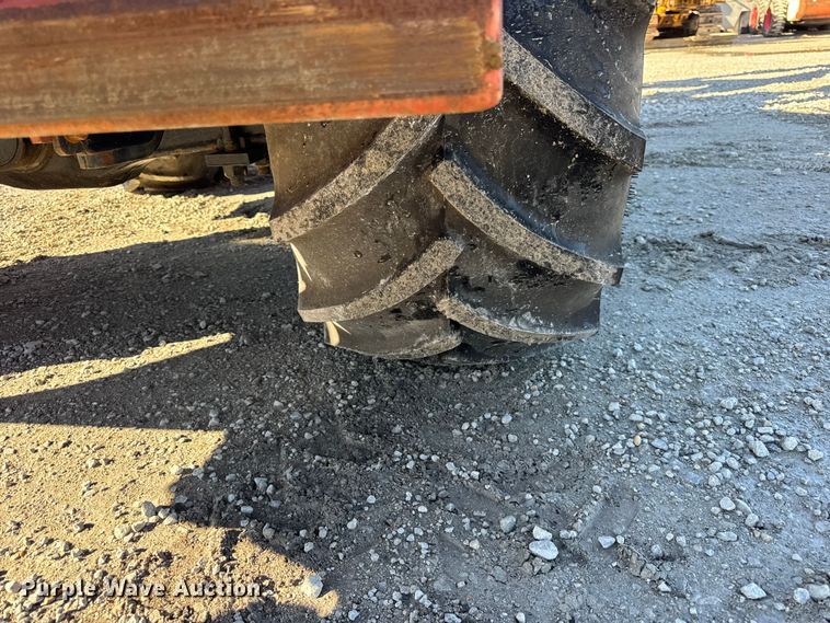 image for item ER0238 2004 Ditch Witch RT55 trencher