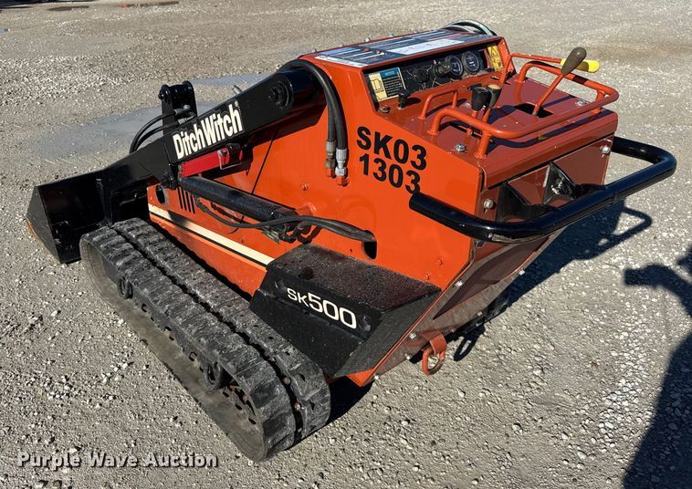 image for item ER0239 2005 Ditch Witch SK500 compact utility loader