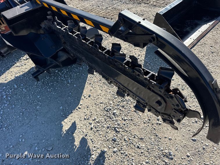 image for item ER0239 2005 Ditch Witch SK500 compact utility loader