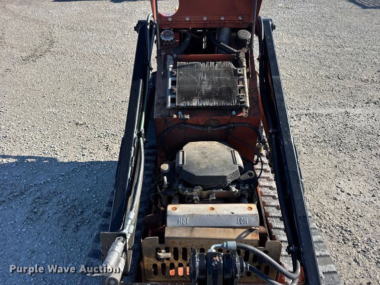 image for item ER0239 2005 Ditch Witch SK500 compact utility loader