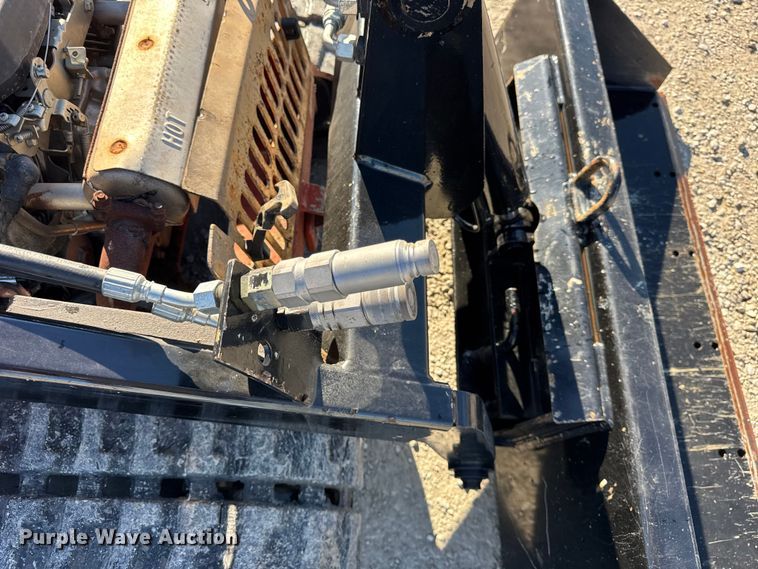 image for item ER0239 2005 Ditch Witch SK500 compact utility loader