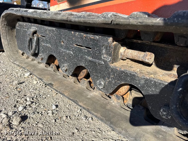 image for item ER0239 2005 Ditch Witch SK500 compact utility loader