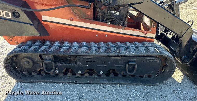 image for item ER0239 2005 Ditch Witch SK500 compact utility loader