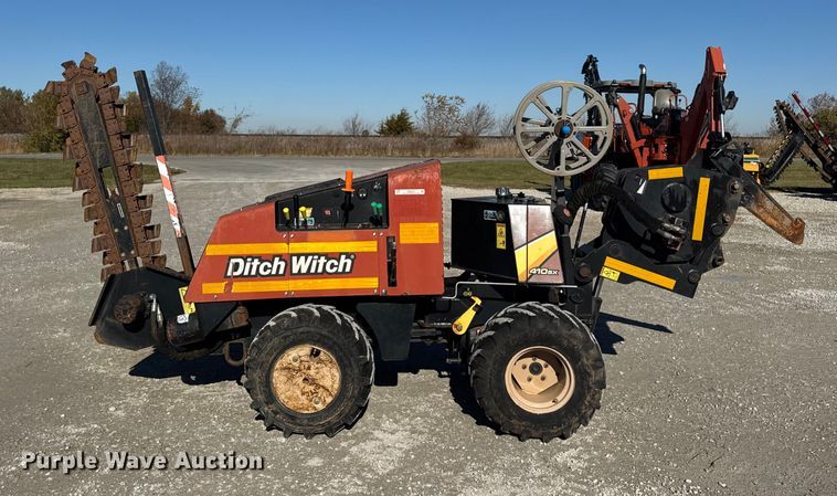 image for item ER0240 2015 Ditch Witch 410SX trencher