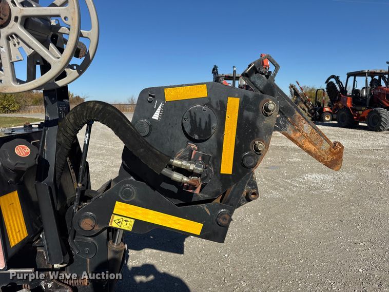 image for item ER0240 2015 Ditch Witch 410SX trencher