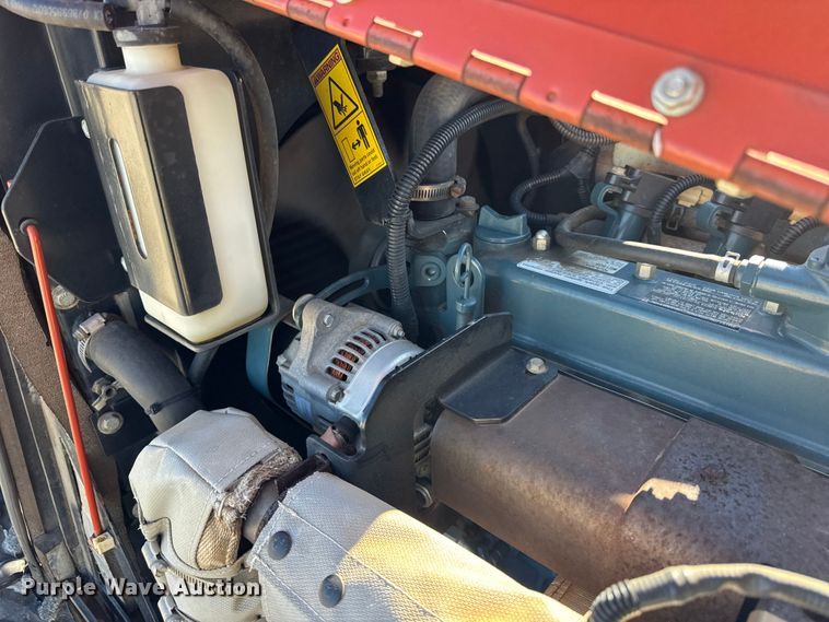 image for item ER0240 2015 Ditch Witch 410SX trencher