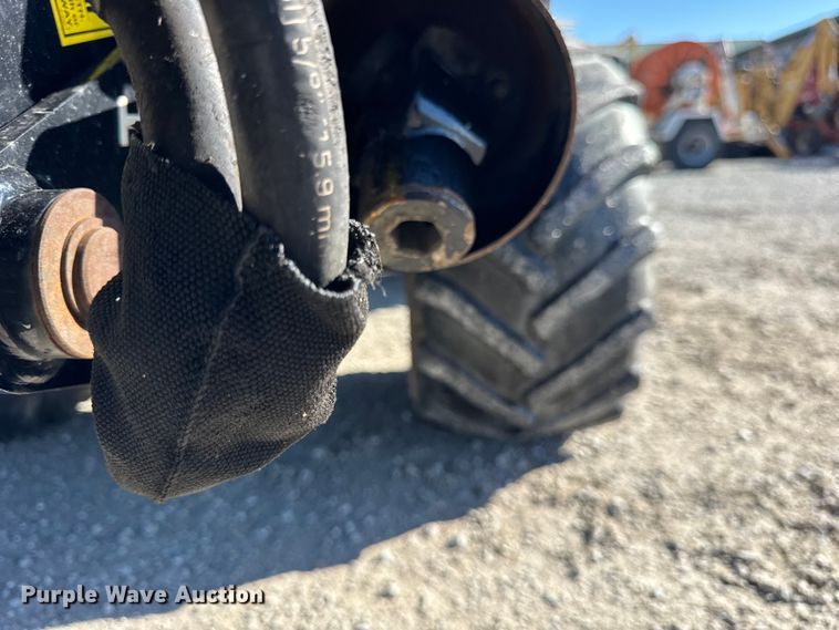 image for item ER0241 2017 Ditch Witch 410SX trencher