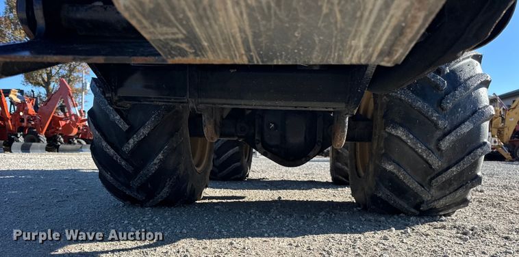 image for item ER0241 2017 Ditch Witch 410SX trencher