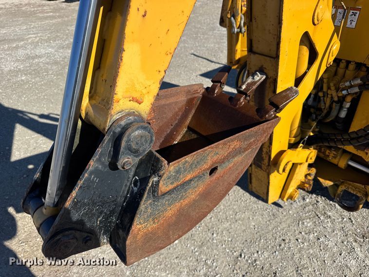 image for item ER0242 1997 Vermeer LM42 cable plow