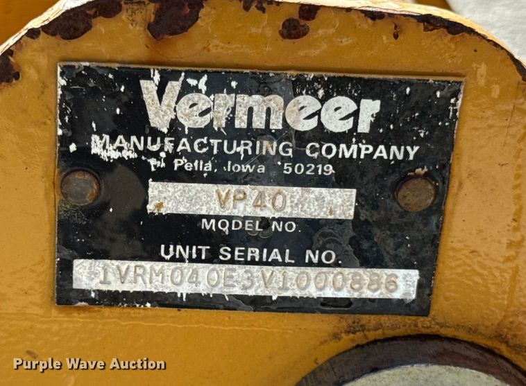 image for item ER0242 1997 Vermeer LM42 cable plow