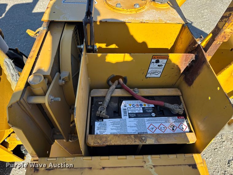 image for item ER0242 1997 Vermeer LM42 cable plow