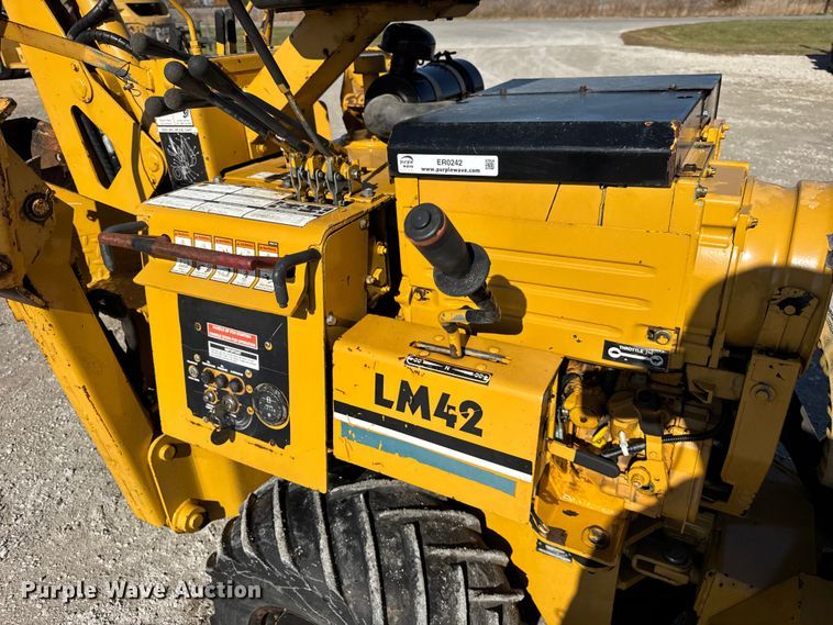 image for item ER0242 1997 Vermeer LM42 cable plow