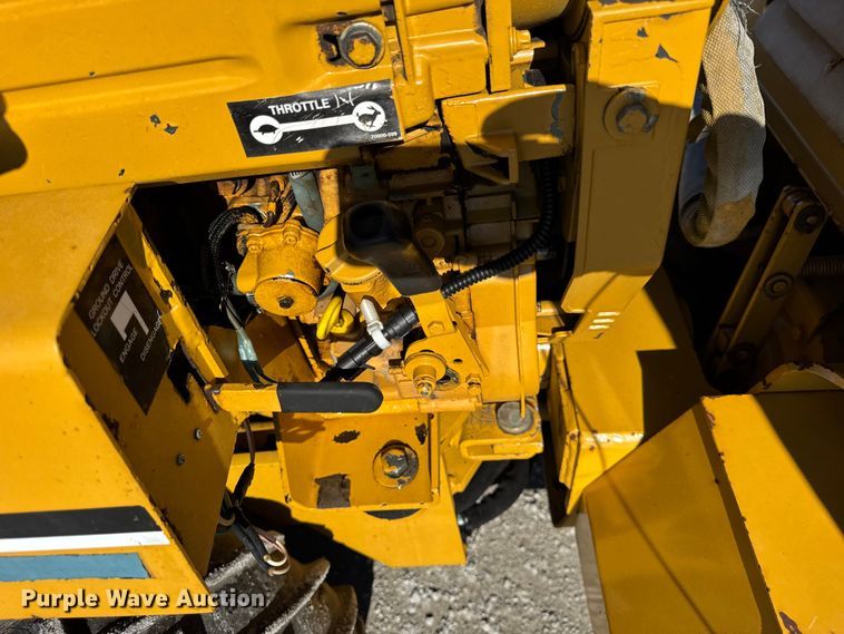 image for item ER0242 1997 Vermeer LM42 cable plow