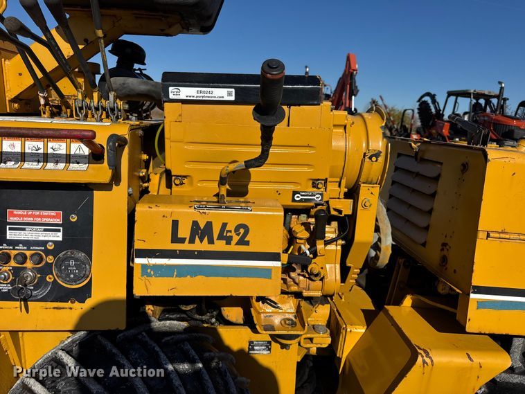 image for item ER0242 1997 Vermeer LM42 cable plow