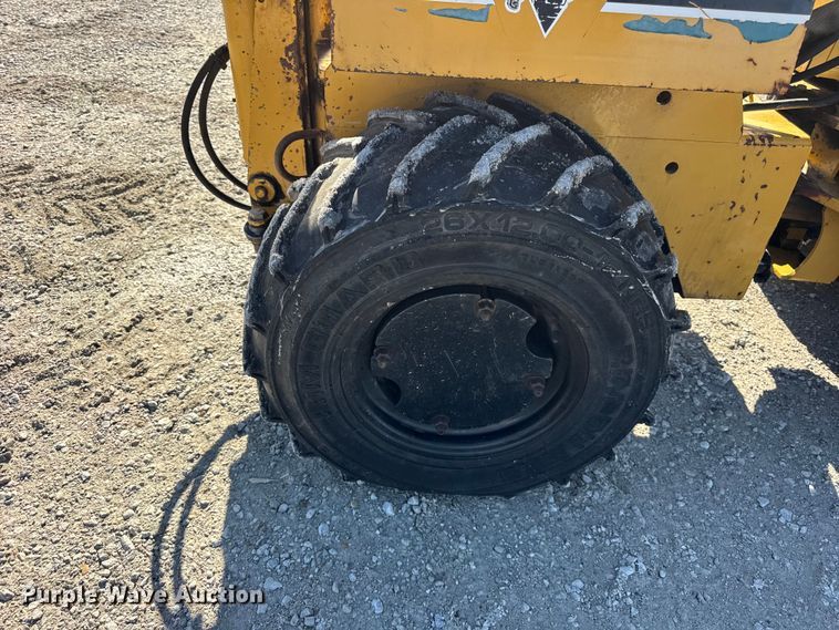 image for item ER0242 1997 Vermeer LM42 cable plow