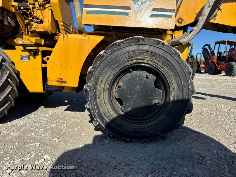 image for item ER0242 1997 Vermeer LM42 cable plow