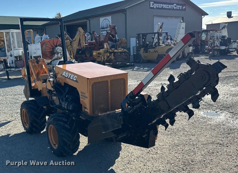 image for item ER0243 2007 Astec Maxi- Sneaker Series D trencher