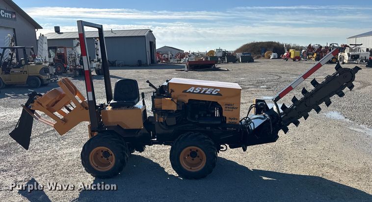 image for item ER0243 2007 Astec Maxi- Sneaker Series D trencher