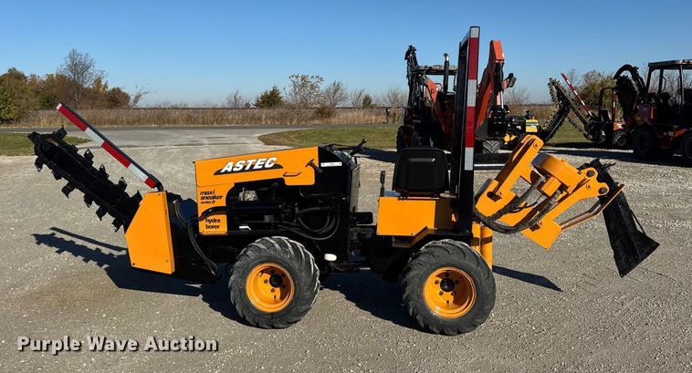 image for item ER0243 2007 Astec Maxi- Sneaker Series D trencher