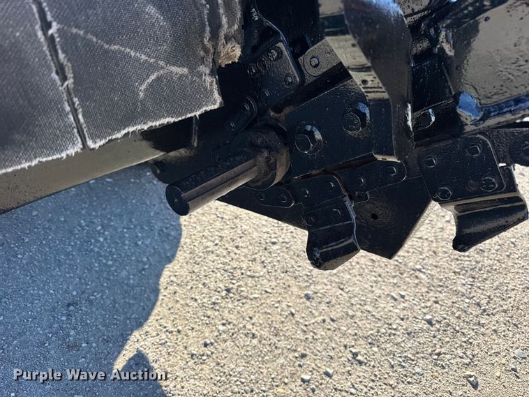 image for item ER0243 2007 Astec Maxi- Sneaker Series D trencher