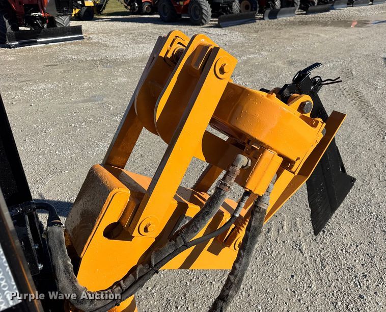 image for item ER0243 2007 Astec Maxi- Sneaker Series D trencher