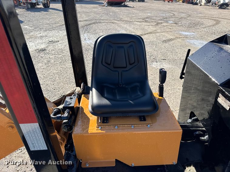 image for item ER0243 2007 Astec Maxi- Sneaker Series D trencher