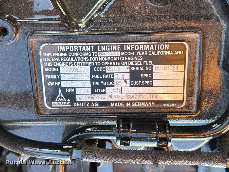 image for item ER0243 2007 Astec Maxi- Sneaker Series D trencher