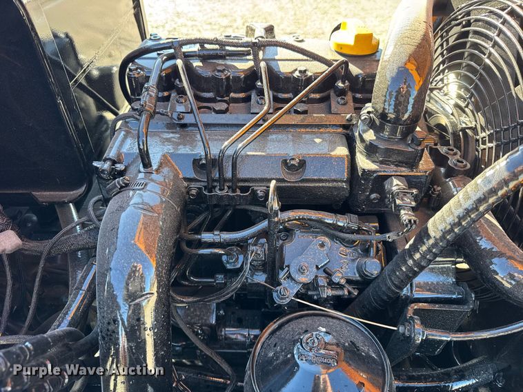 image for item ER0243 2007 Astec Maxi- Sneaker Series D trencher