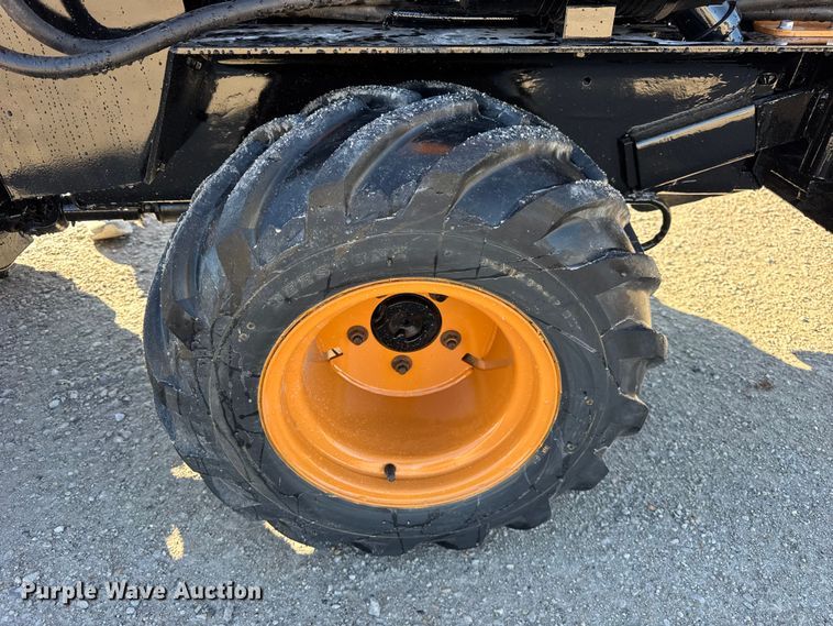 image for item ER0243 2007 Astec Maxi- Sneaker Series D trencher