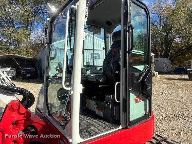 image for item ER0246 Takeuchi TB350R mini excavator
