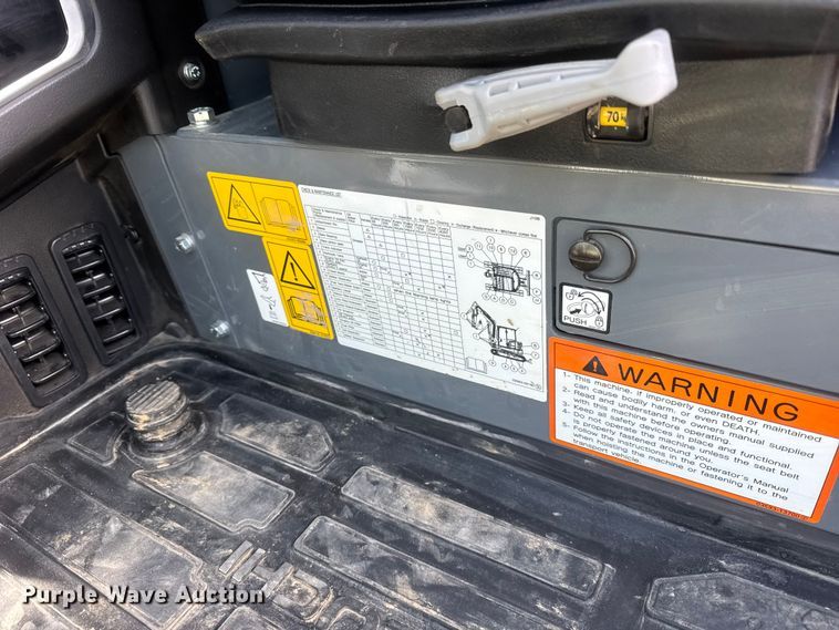 image for item ER0246 Takeuchi TB350R mini excavator