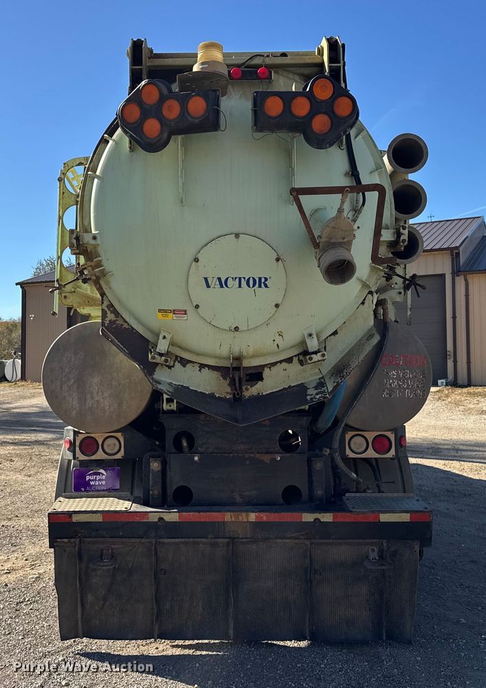 image for item ER0257 2000 International F-2674 sewer jetter truck