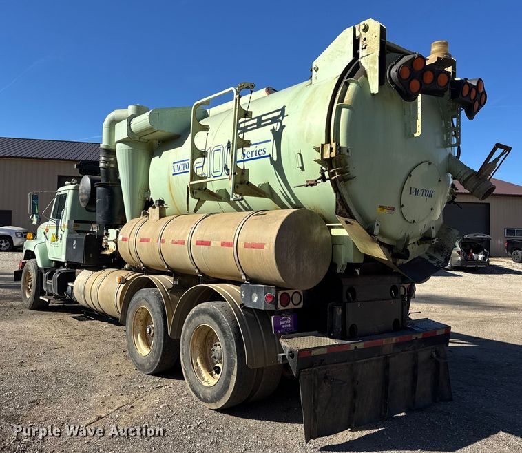 image for item ER0257 2000 International F-2674 sewer jetter truck