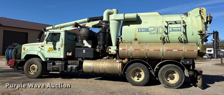 image for item ER0257 2000 International F-2674 sewer jetter truck