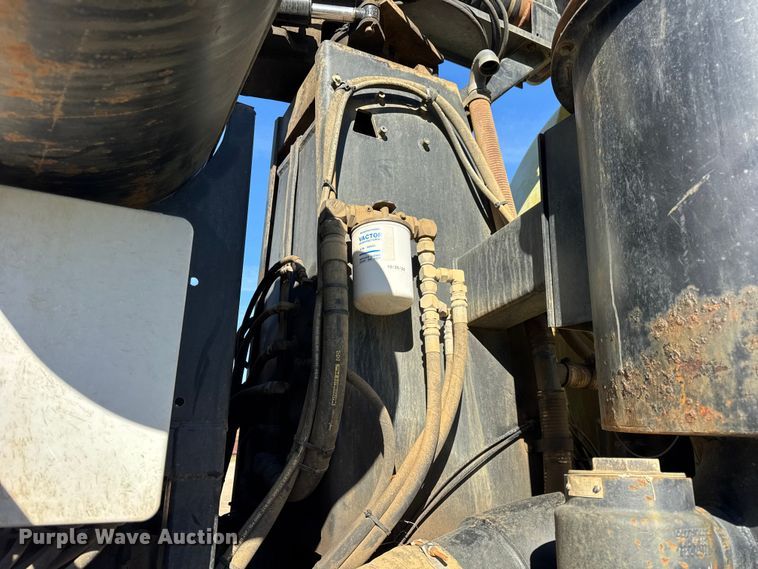 image for item ER0257 2000 International F-2674 sewer jetter truck