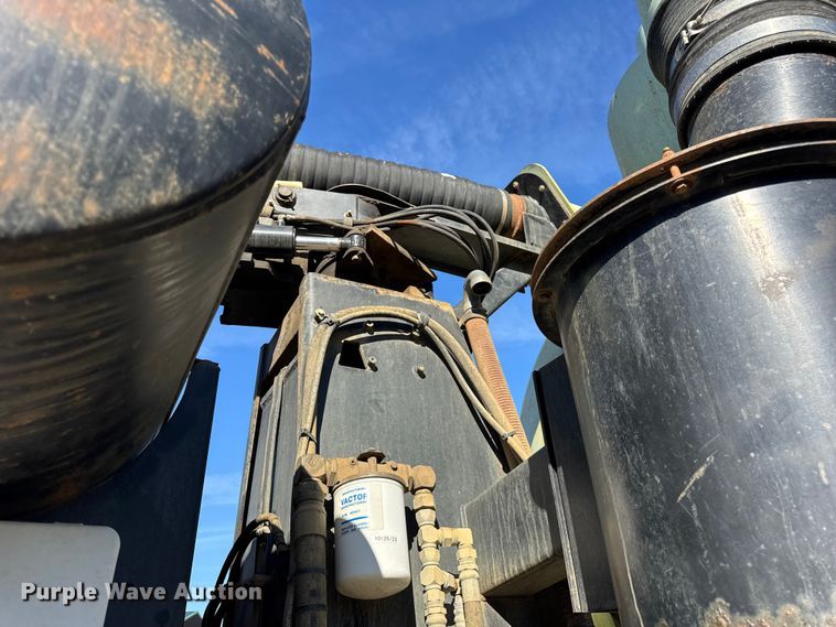 image for item ER0257 2000 International F-2674 sewer jetter truck