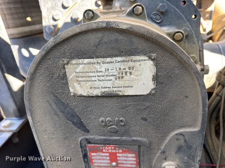 image for item ER0257 2000 International F-2674 sewer jetter truck