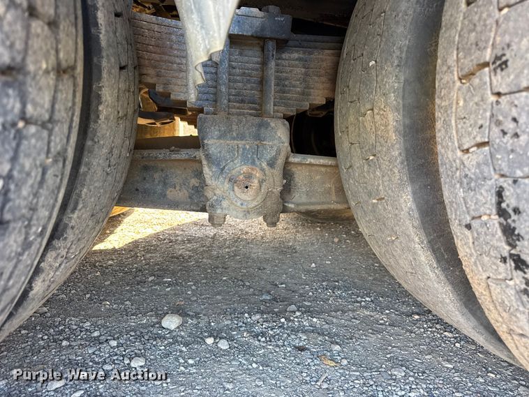 image for item ER0257 2000 International F-2674 sewer jetter truck