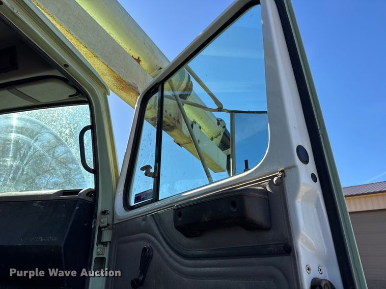 image for item ER0257 2000 International F-2674 sewer jetter truck