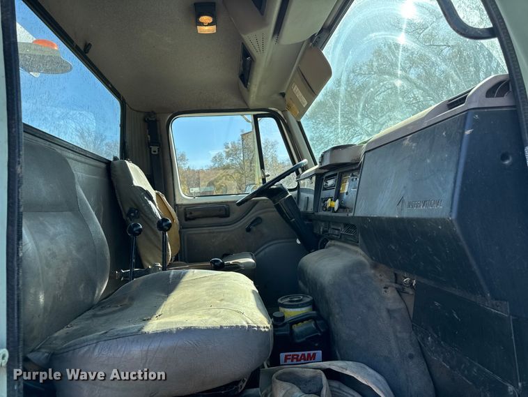 image for item ER0257 2000 International F-2674 sewer jetter truck