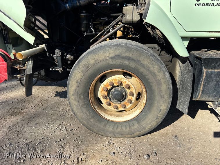 image for item ER0257 2000 International F-2674 sewer jetter truck