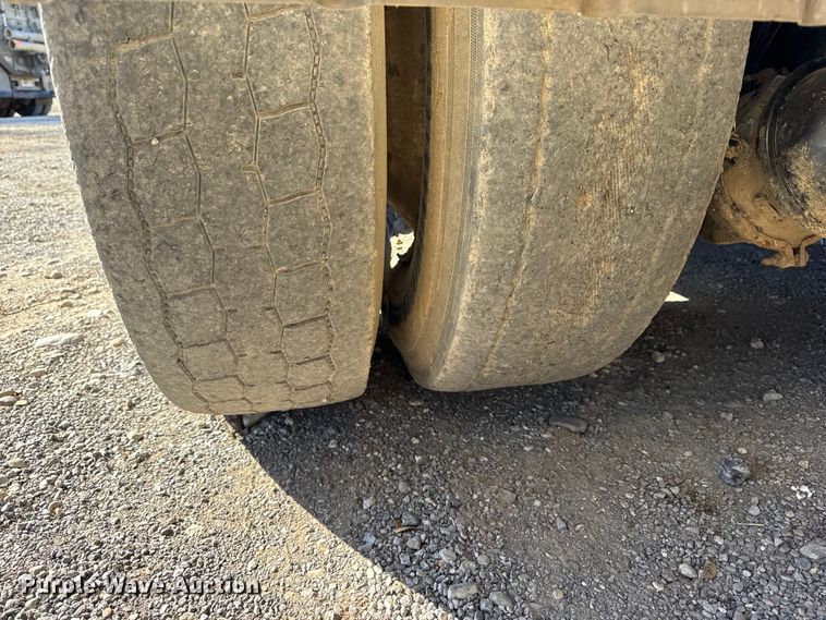 image for item ER0257 2000 International F-2674 sewer jetter truck