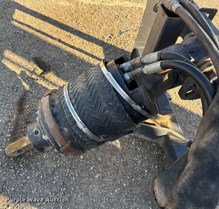 image for item ER0261 Paladin skid steer auger