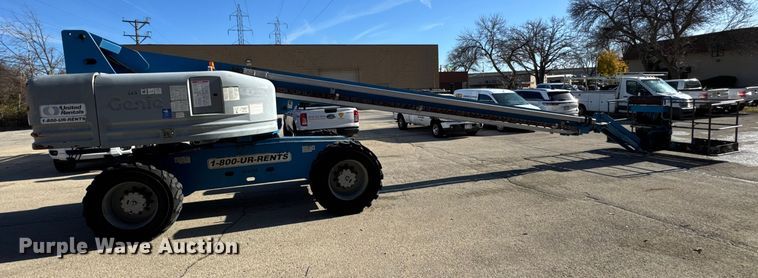 image for item ER0267 2005 Genie S85 boom lift