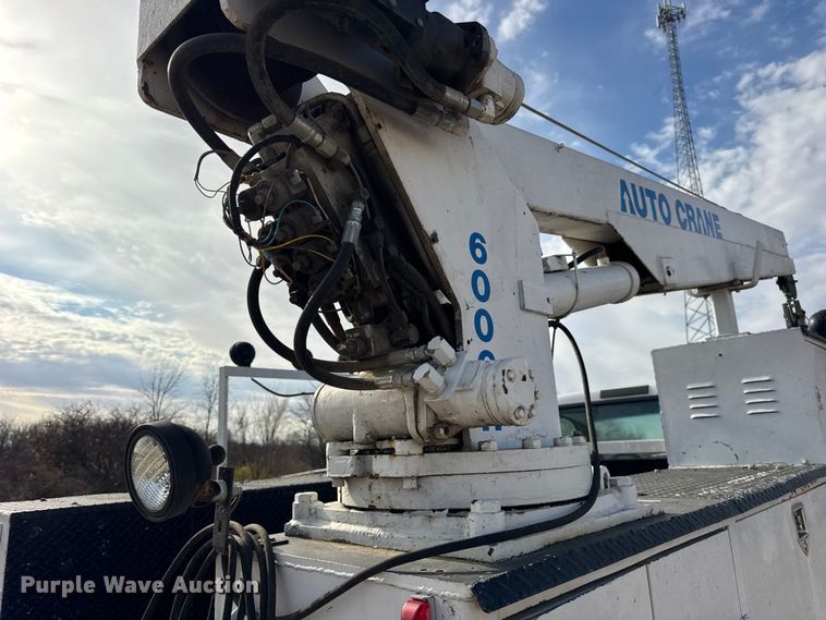 image for item ER0282 2005 Ford F450 Super Duty utility / service truck