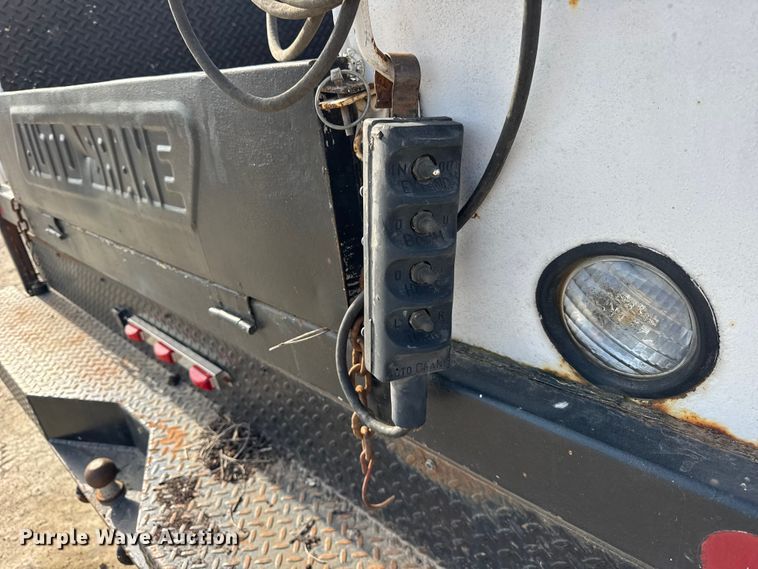 image for item ER0282 2005 Ford F450 Super Duty utility / service truck