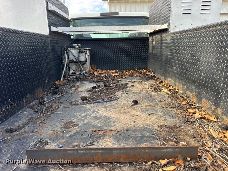 image for item ER0282 2005 Ford F450 Super Duty utility / service truck