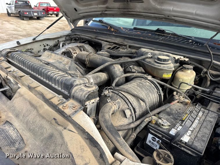 image for item ER0282 2005 Ford F450 Super Duty utility / service truck