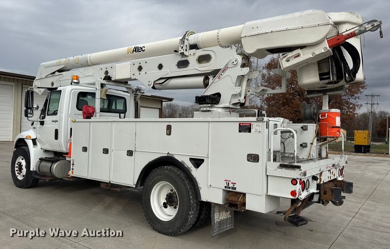 image for item ER0285 2014 International 4400 bucket truck